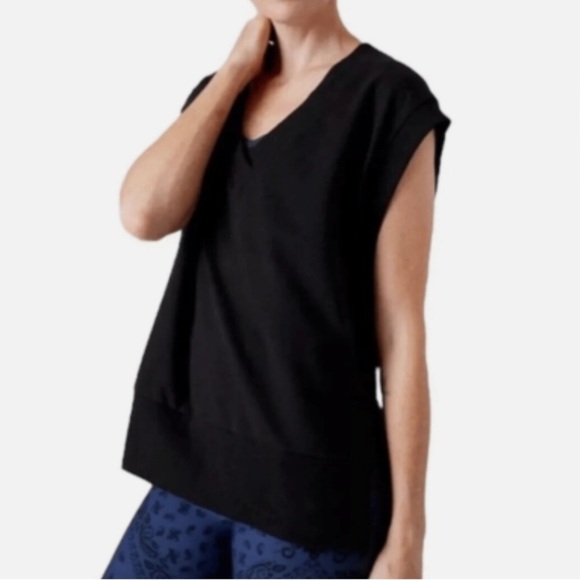 Athleta Tops - ATHLETA Black Retroterry V-Neck M Sweatshirt Tee Top Minimalist Comfy Side Slit